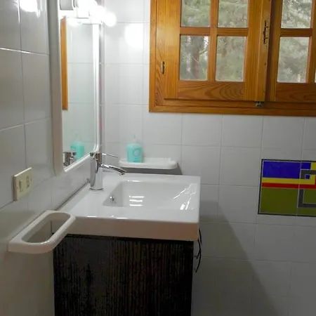 Gasthof Una Casa Tra Gli Alberi Sant’Antonio di Gallura