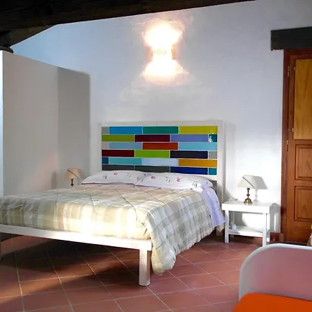 Una Casa Tra Gli Alberi Gasthof